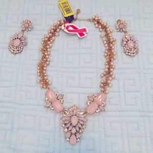 Pink and gold adjustable Carolee statement necklace with clip earrings